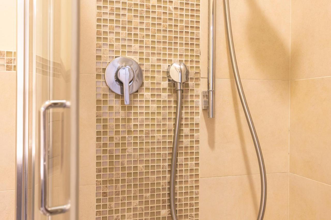 Capponi Deluxe Apartment فلورنس المظهر الخارجي الصورة